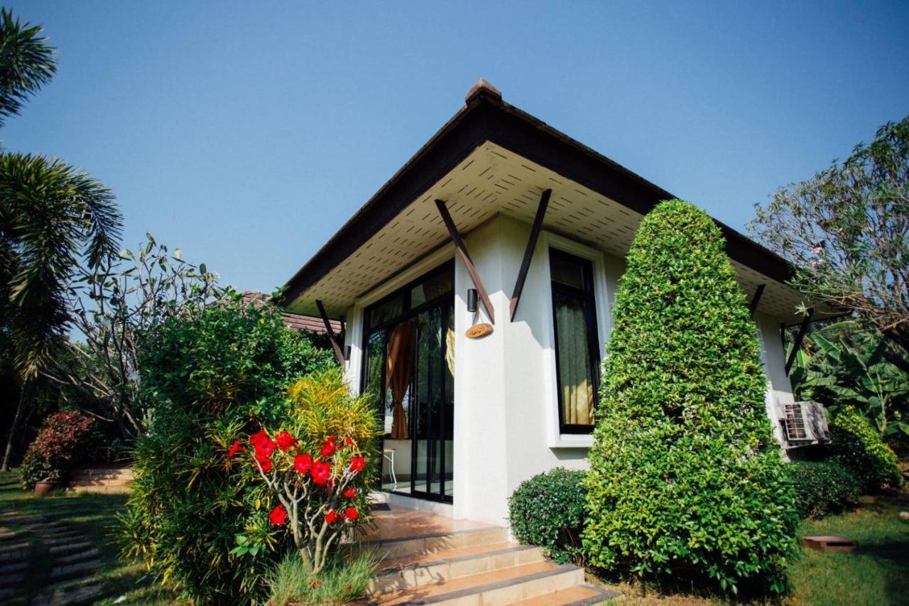 Baan Klong Resort Damnoen Saduak Exterior photo